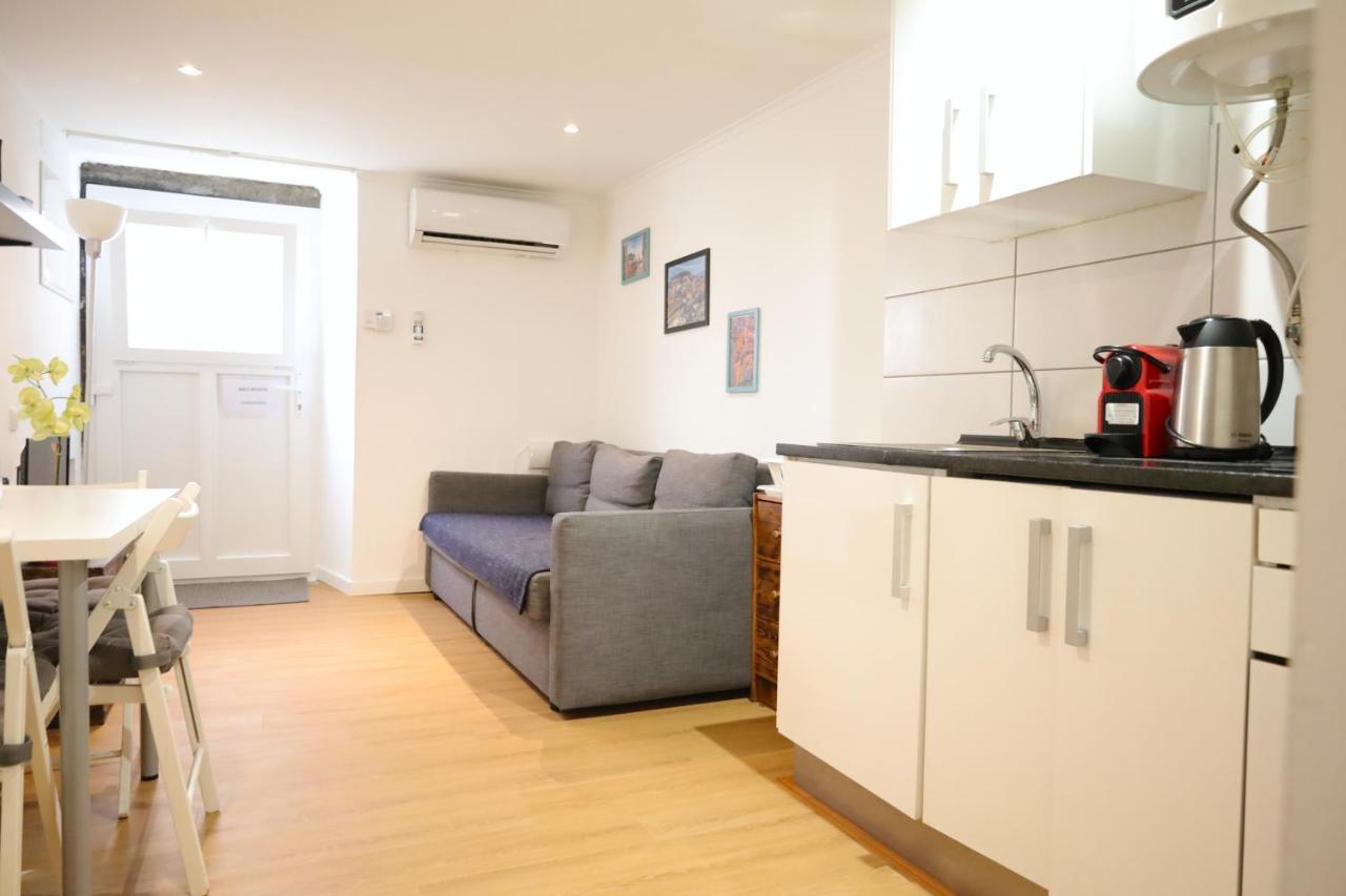Apartment In Castelo Lisbon Bagian luar foto