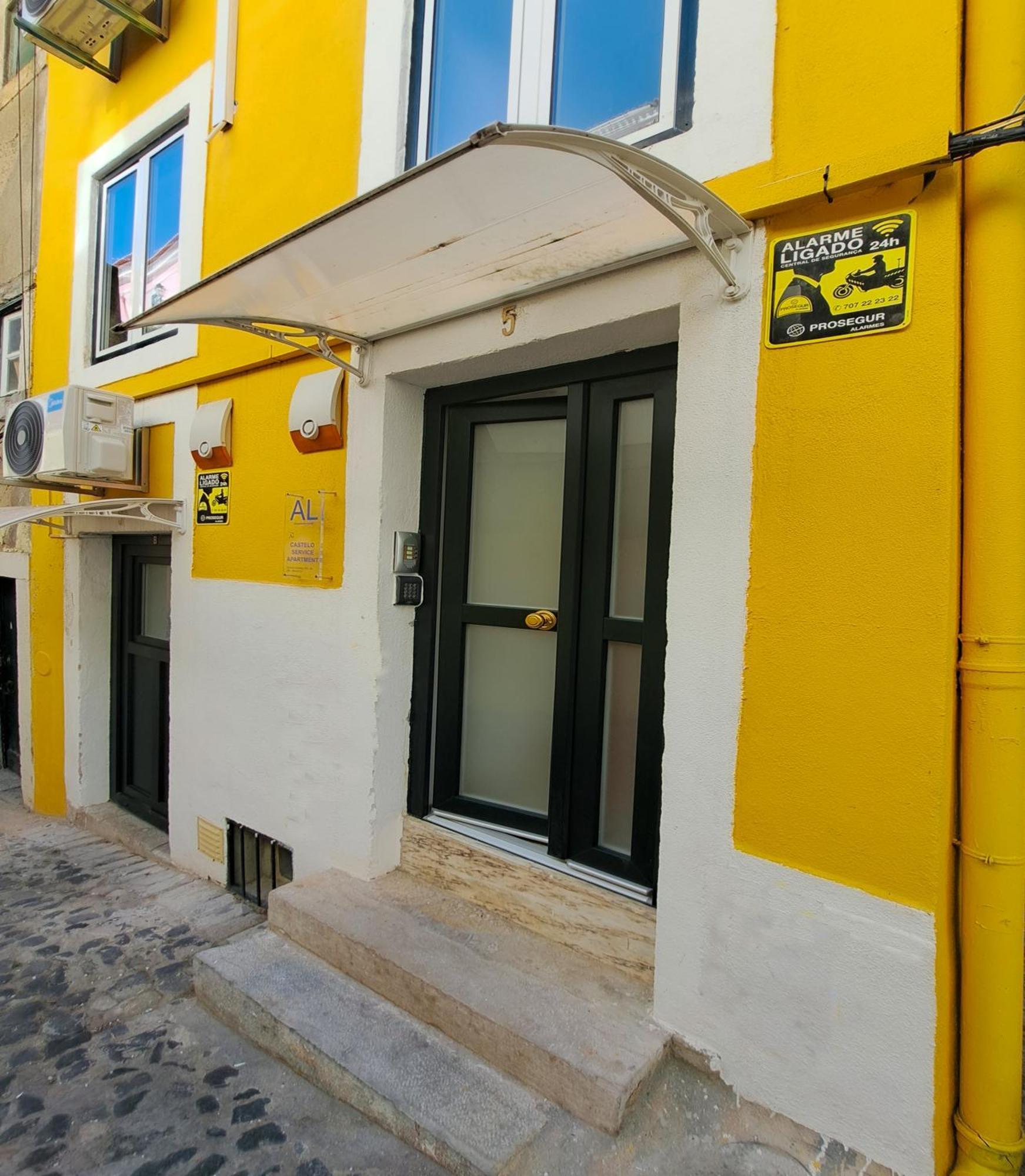 Apartment In Castelo Lisbon Bagian luar foto