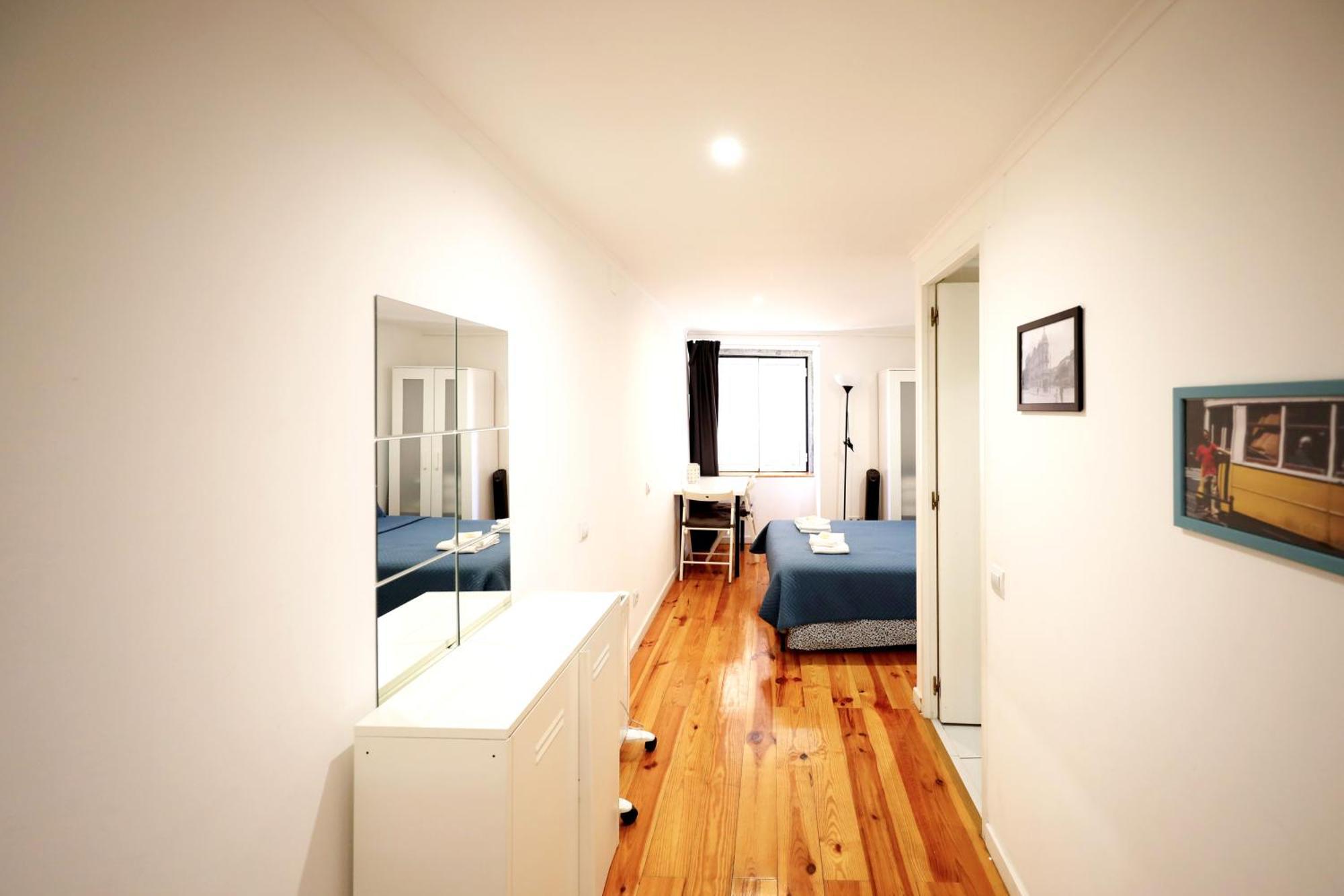Apartment In Castelo Lisbon Bagian luar foto