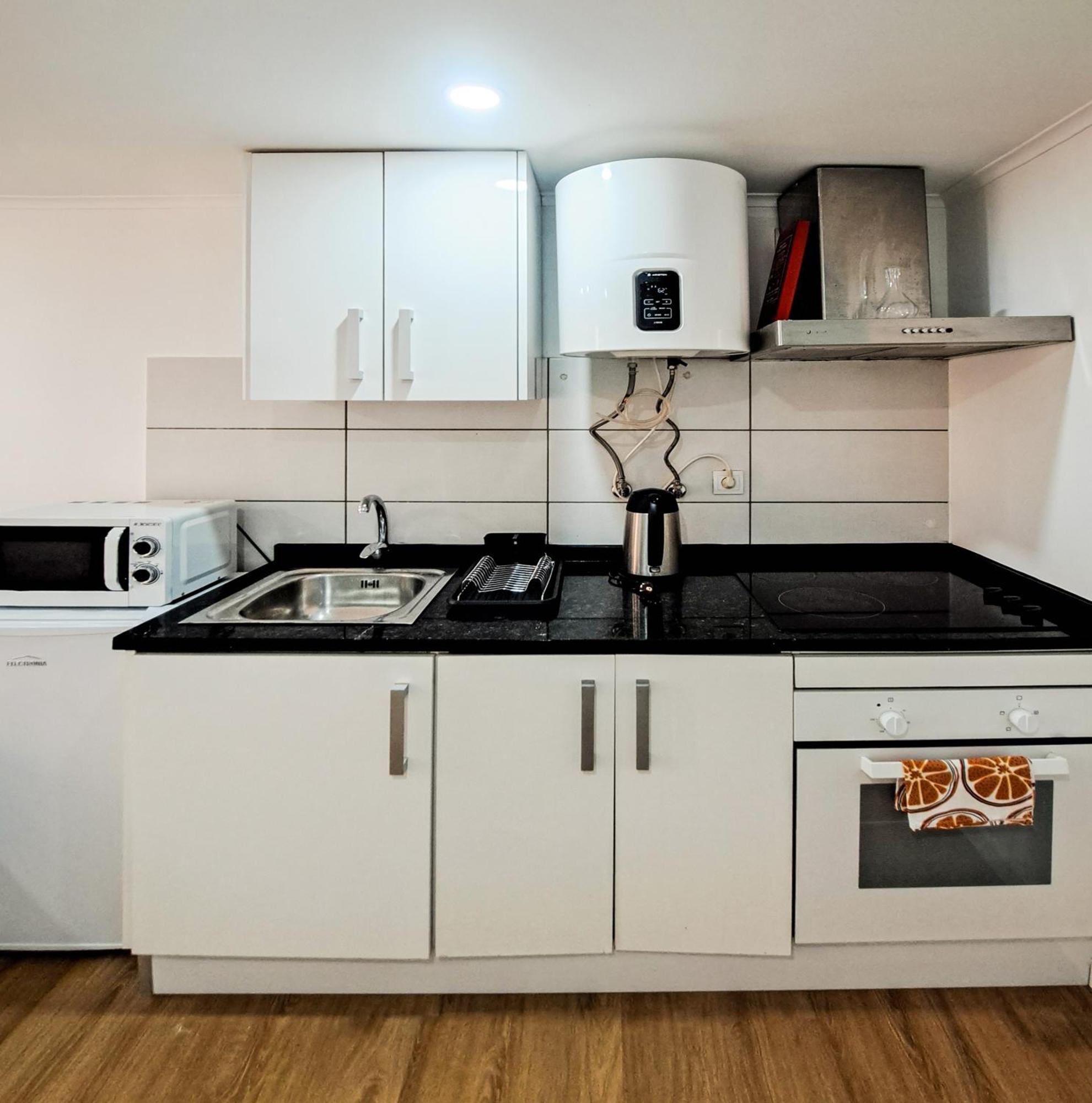 Apartment In Castelo Lisbon Bagian luar foto